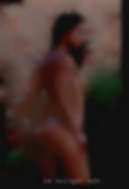 ;)  I'm not swinger ads interested in anal play.
